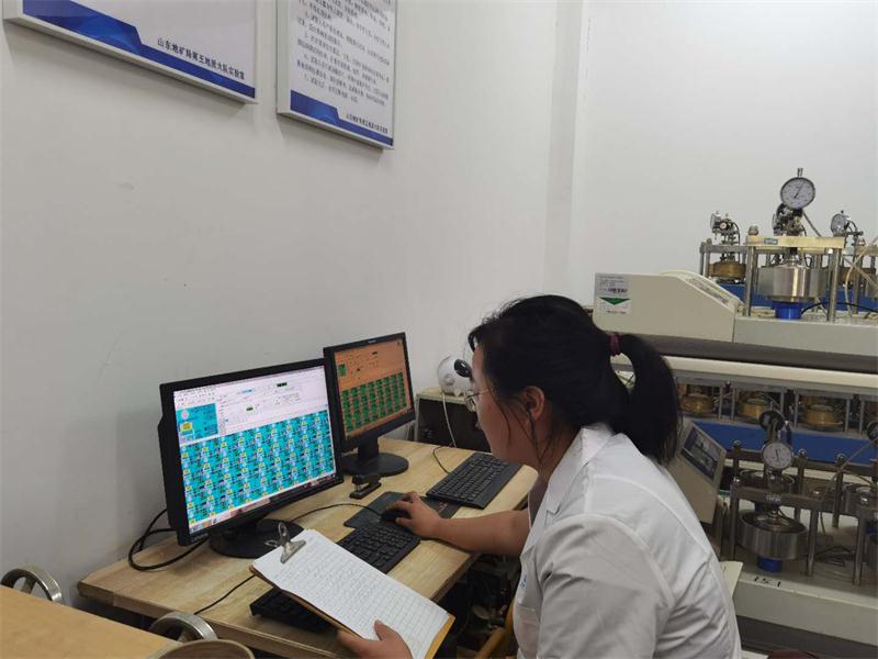 公司同002A：土工試驗(yàn)甲級(jí)，可以承擔(dān)甲級(jí)及以下工程勘察資格所能承擔(dān)工程勘察項(xiàng)目的土工試驗(yàn)任務(wù)； 聯(lián)系人：任玲，電話：18653883892(圖3)