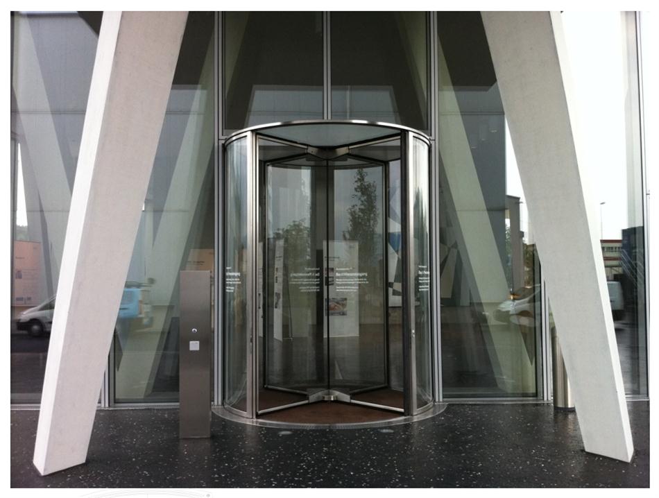 “水晶旋轉(zhuǎn)門”讓建筑、裝飾設(shè)計(jì)師更加自如！(圖2)